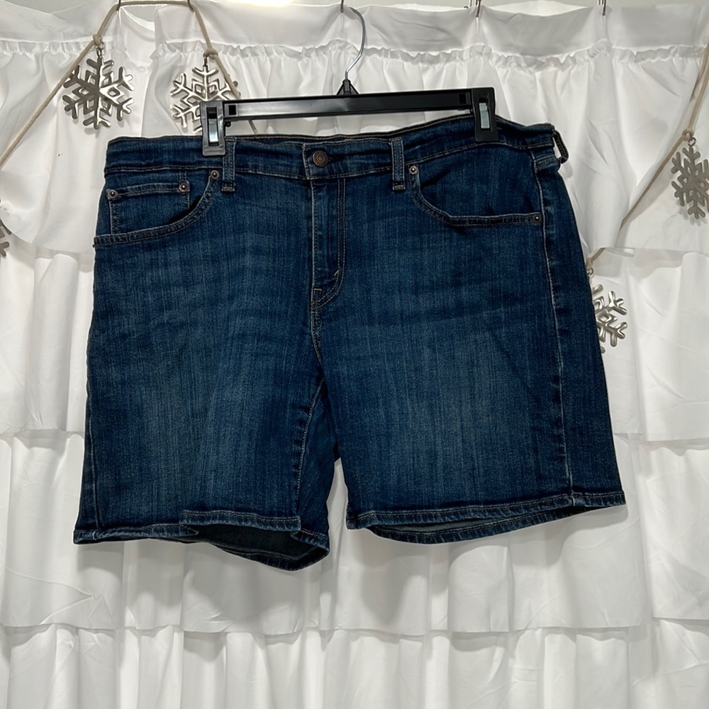 Levi’s dark denim shorts (7” inseam)